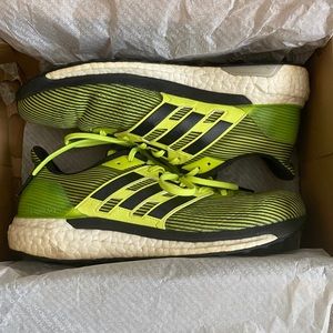 Adidas Boost Supernova size 10 rare color